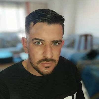 MeneuMarti54827's profile picture. 