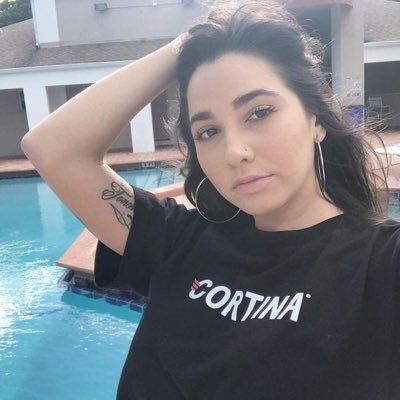 Hi everyone! I’ve been working hard to get my clothing business started again and I’m so excited to announce that it’ll be up and running in the next few months