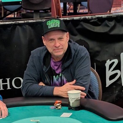 davidnova34's profile picture. Independent conservative,sports dad