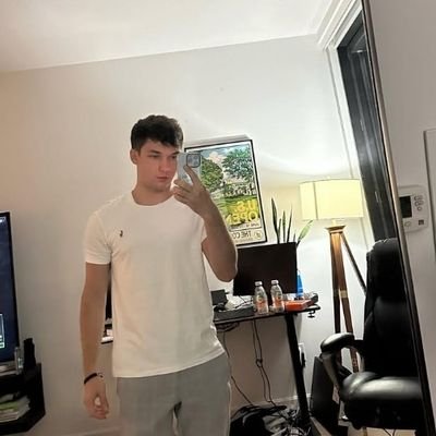 🏳️🌈Loving 🥰 and Caring 🌈
💫🌈 I'm a Gay 🏳️🌈💫
🌈 Looking for a serious relationship with honest man to be with 💫🏳️🌈❣️