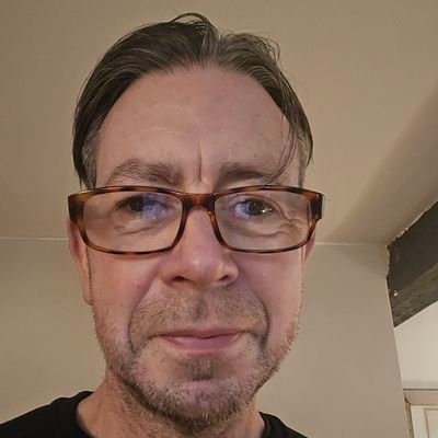 Features Writer and bookish fool...regrettably, far too big a fool...working on that!