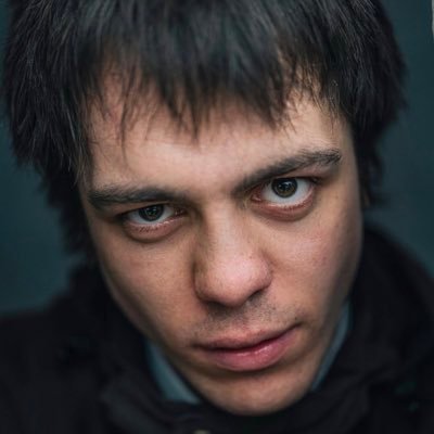 Actor and musician based in London! Your Baldurs Gate Guardian! 🇵🇸🏳️⚧️