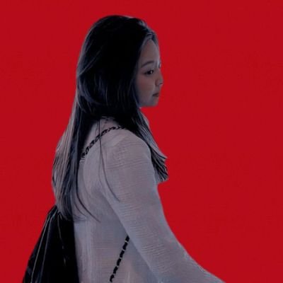 My main and top priority is Jennie, our shining SOLO star 🩷🩷🩷