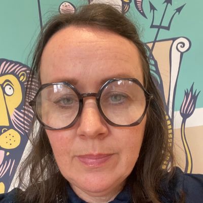 Lecturer in Art History, Uni Sussex, C18 & C19 British art 2023-2024. Material culture, dress & jewellery. Transcultural Portraiture. EIC domestic histories.