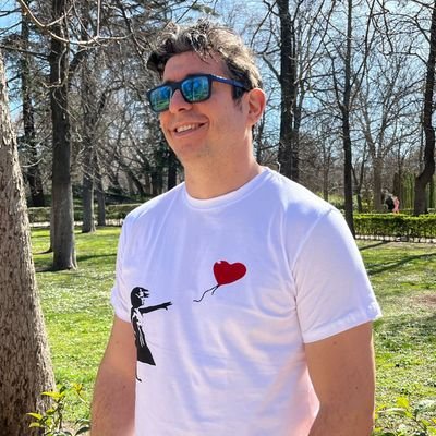 Adivino y prestidigitador (~ Software Engineer). Proyecto de escritor. Lado Bruto de la Fuerza: 🐍Python, 🐧Linux, 🐚Shell,❗Vim, 🏉Rugby, ☕Café solo