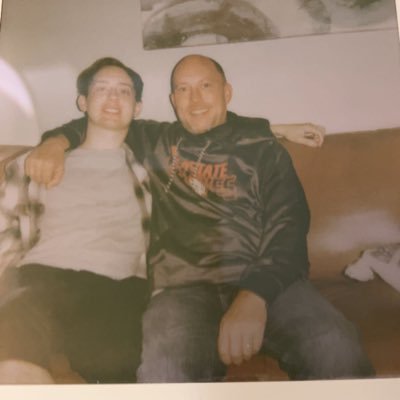 the_snez's profile picture. Follow me on Twitch | https://t.co/JjCIBKAAgB