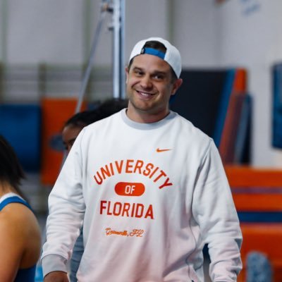 Associate Head Coach/General Manager @GatorsGym. #DoodleDad. Wannabe Runner. Aspiring #Influencer. @Huskers Grad. #GatorNation #GoGators