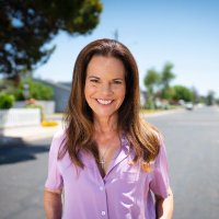 Marlene Galán-Woods (@marleneforaz) 's Twitter Profile Photo Marlene Galán-Woods (@marleneforaz) 's Twitter Profile Photo