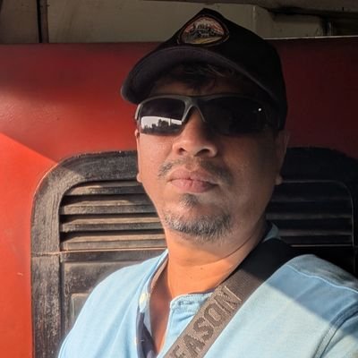 Hindu | Accountant | Railfan | Temples | Tamil | Heritage.
My adjectives are Tall/ Handsome/ Charming/ Smart 😁
RTs are not endorsements.