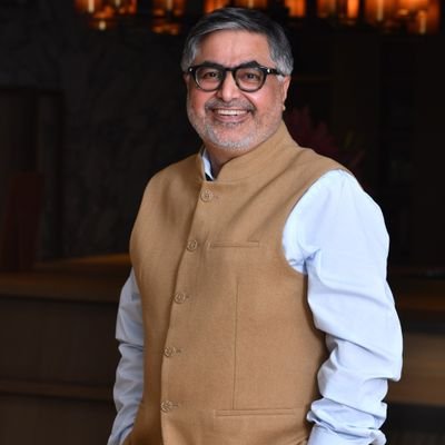 KhannaBhuvanesh's profile picture. 