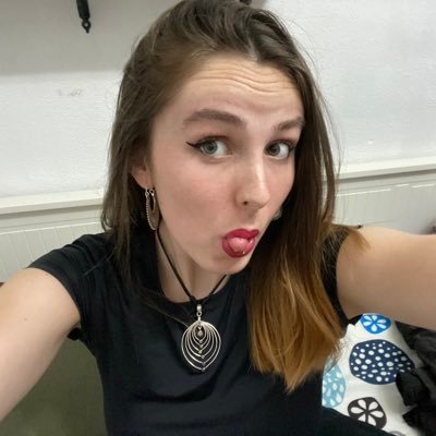 garena ta izan nahi dugunaren arteko amildegian gara nor