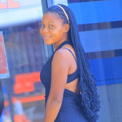 OliviaMashiri's profile picture. 