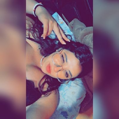 Ceeessi_'s profile picture. A ver si me cae un coco en la cabeza y me borra mi vida entera.