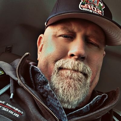 MrBumToYou's profile picture. Construction Superintendent, Pipeliner, Oil & Gas, Day Drinker.