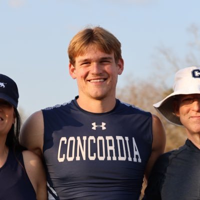 6’7 235 | 3.78 GPA | T&F | Shot put- 51’ | Discus- 166’ | State Champion | NCAA ID# 2502520302 | TAMUCC