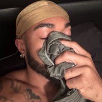 His Favorite 🪑 (@iluvhairybussy) 's Twitter Profile