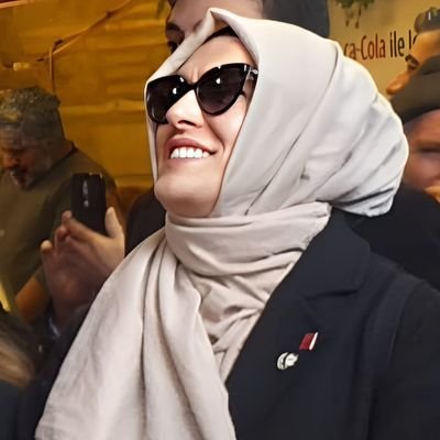 Hanifegunaydin3's profile picture. Saadet Partisi Kadın İzmir İl Tanıtma

Saadet Partisi Genel Merkez Delegesi

DEÜ Almanca Öğrt.
ADÜ Sosyoloji