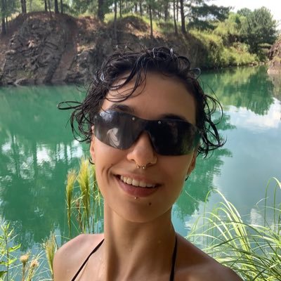 2004 | ˗ˏˋtrago no olhar visões extraordinárias de coisas que abracei de olhos fechadosˎˊ˗ | ele/dele