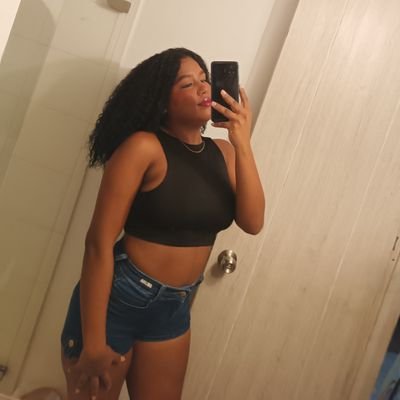 CamilaAgresoth's profile picture. 