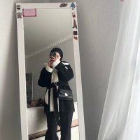 elenora (@elenorapes) Twitter profile photo
