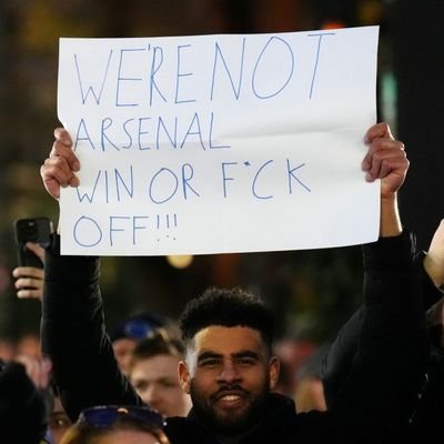 Chelsea fan 💙 || This is my only therapy💆 || Nothing personal, I just tweet whatever comes to my messed up mind😌 || Take me serious at your own risk ⚠️||
