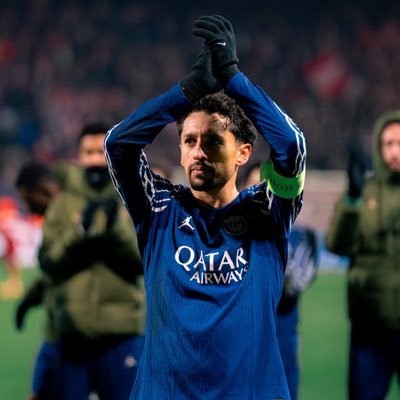 NicoS74__'s profile picture. PARIS❤️💙
Je FB VENEZ VENEZ