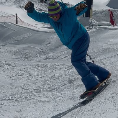 kumascoot's profile picture. yow🛹はじめました
snowboardはじめました。
スノスケはじめました。
雪板はじめました。