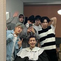 Della (@curlupp) 's Twitter Profile
