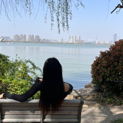 cohicucea's profile picture. 💫 Chasing dreams, embracing the grind 🔥