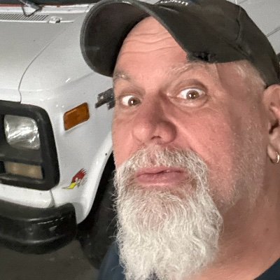 jr_bertran40720's profile picture. 