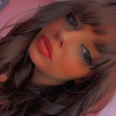 tatelegance's profile picture. gamer girl with a naughty side