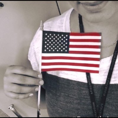 ShannonRedwine's profile picture. ♥️🤍💙