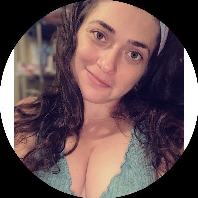 Girl mama 🎀, astrogirl♈️, & #reprojustice 📣 writer, researcher, & organizer #endometriosis🎗is a repro justice issue‼️