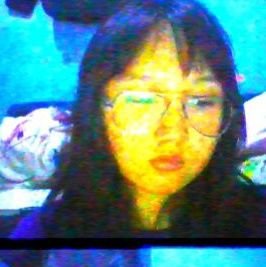 kafkaesse's profile picture. probably turn my head against each baby steps.