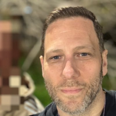 Author, Avid supporter of Israel & the US. Unapologetically a Zionist.