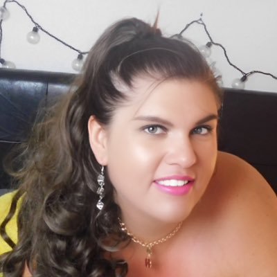 Erotic Artist. All Around Naughty Girl! Just living my best life from the East Coast to the West Coast.