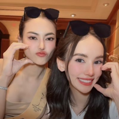 Support🔔🐚 {@Bell_Sarunrat @Michellebehrm } #เบลเชล #bellchelle #หอยกระดิ่ง #เสี่ยมังกรซ้อหอย