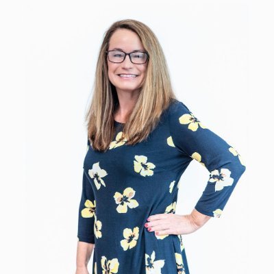 I love gardening, horses & real estate! Let me help you achieve all your real estate dreams!