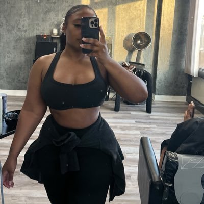 📍Baltimore ⠀⠀⠀⠀⠀⠀ ⠀⠀⠀⠀⠀⠀⠀ ⠀⠀⠀ ⠀⠀⠀⠀⠀⠀⠀ Beauty Enthusiast 🤍 ⠀⠀⠀⠀⠀⠀⠀ ⠀⠀⠀⠀⠀⠀⠀ Nursing & Styling ⠀⠀⠀⠀⠀⠀⠀ ⠀