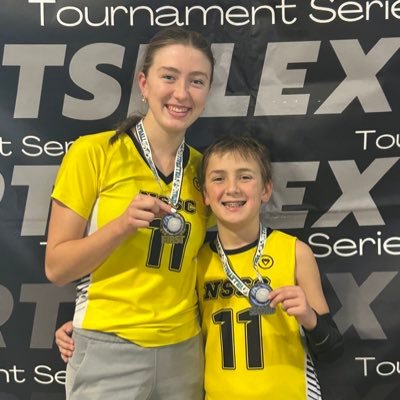 MoMenley27's profile picture. Class of 2027; 6'0"; GPA 4.5; Volleyball: Outside and Middle Hitter; Basketball: Guard/Power Forward; Wingspan 71 inches. 573-820-2082 MoMenley27@gmail.com