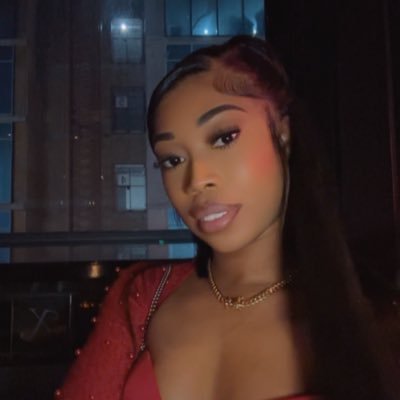 GraceGorgeous_'s profile picture. Proverbs 31:25 ✨| BSN, RN 👩🏽‍⚕️🩺