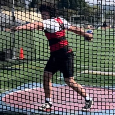 Palos Verdes High School C/O ‘26 | Shot-52’11” | Disc-161’9” | 6’3”, 250 lbs, 80 inch wingspan | kavihcarlson@gmail.com | 310-880-6005