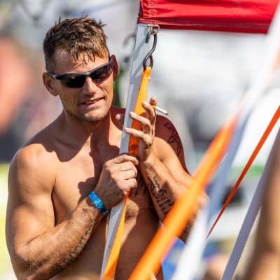 Dad,JetSki Racer. Pool Boy, Nature Walker, Adrenaline Seeker. AI building, AI hobby psy researcher.