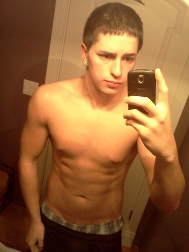 I'm Tim. I stand 6'2. I'm a confident dude. If you don't know me.. Please don't act like you do.