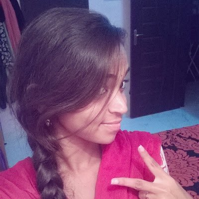 redhotloveburns's profile picture. 