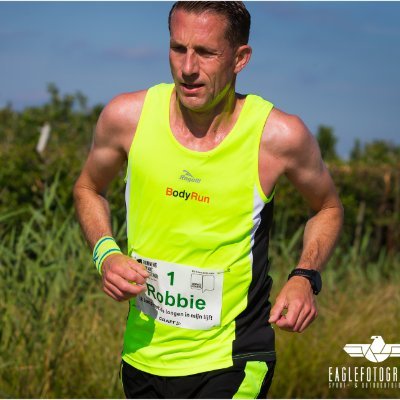 Sales Techdata | sportmasseur https://t.co/lY5LWg8VQd | #runner #hardlopen | Sportmasseur | 5km: 18:31 | 10km : 38:46 | 21km 1:28 | 42km 3:27 |
