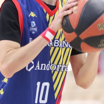 lucaslorte10's profile picture. Jugador de la cantera del Morabanc Andorra #10