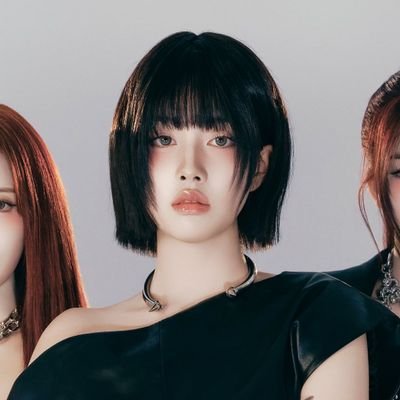 Swith follow me! /'01' /STAYC gonna slay!/ SWITH since day 1 /Yoon/😛 #심자윤