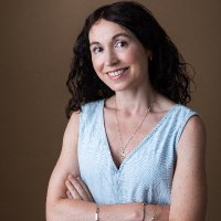 Mary McCarthy (@maryknowsbees) 's Twitter Profile Photo Mary McCarthy (@maryknowsbees) 's Twitter Profile Photo