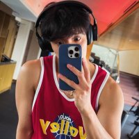 CameraNiDeekay (@hottoothbrush) 's Twitter Profile